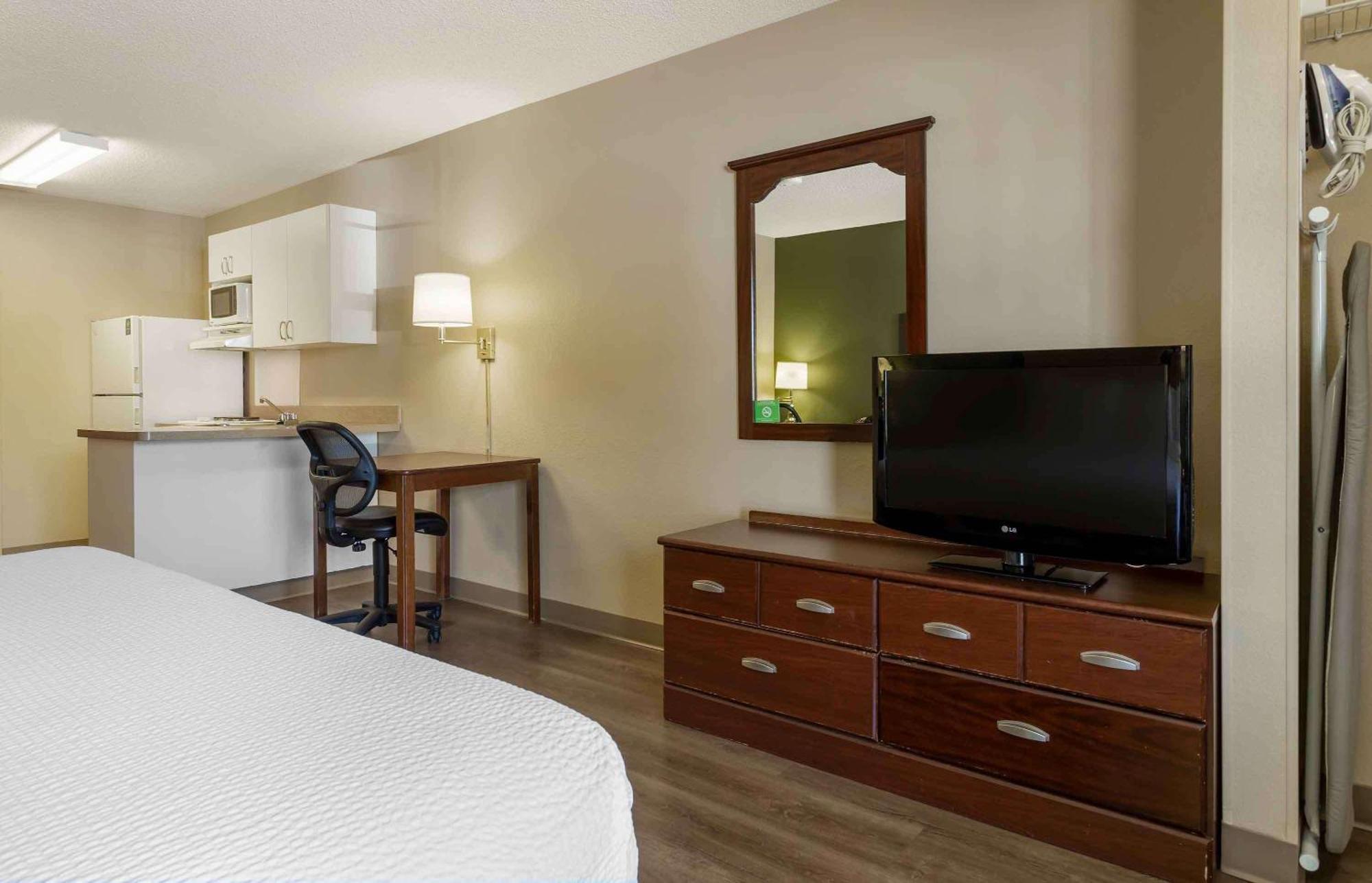 Extended Stay America Select Suites - Houston - Willowbrook - Hwy 249 Экстерьер фото