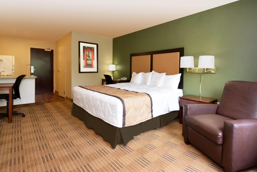 Extended Stay America Select Suites - Houston - Willowbrook - Hwy 249 Экстерьер фото